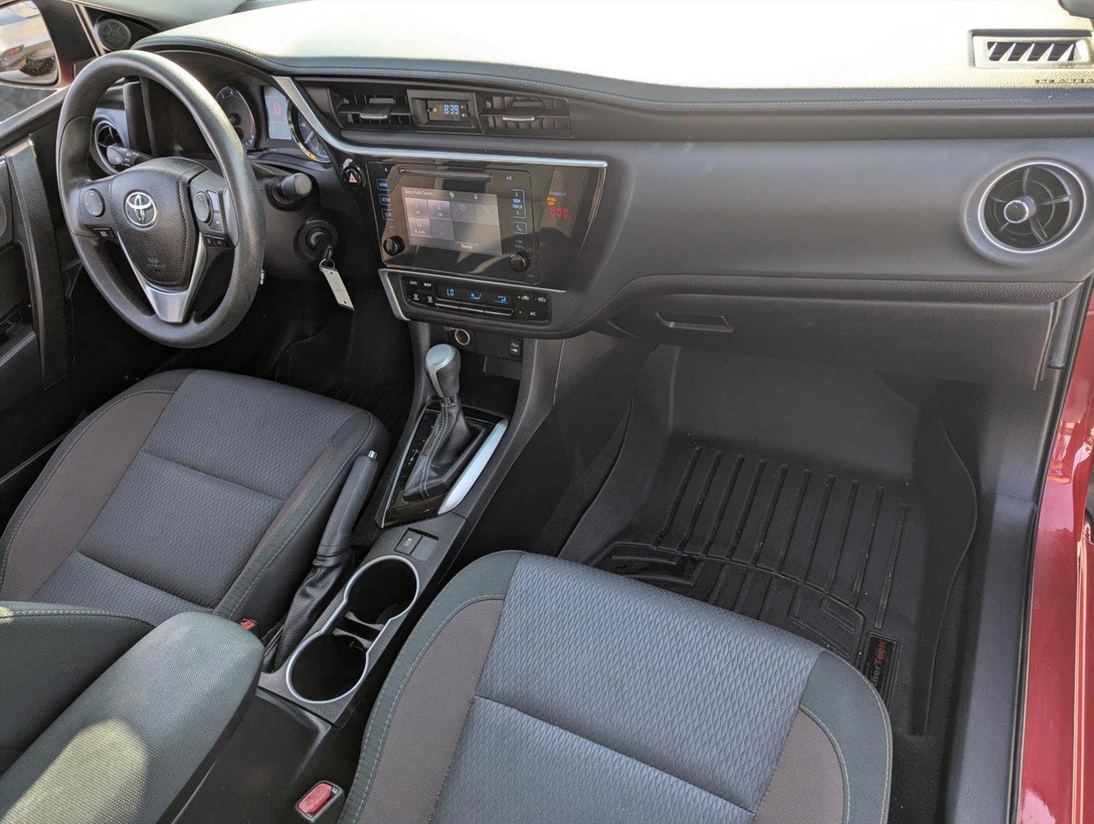 2019 Toyota Corolla Vehicle Photo in Ft. Myers, FL 33907