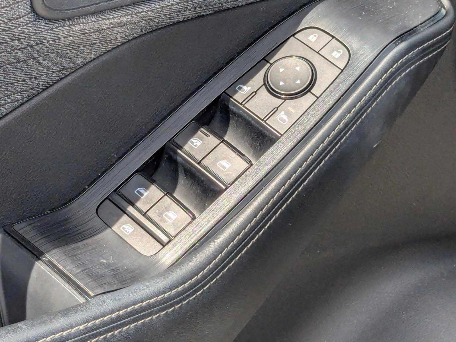 2023 Nissan Rogue Vehicle Photo in Pembroke Pines , FL 33084