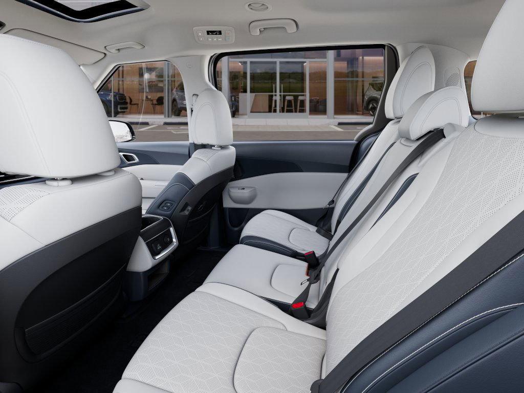 2025 Kia Carnival Hybrid Vehicle Photo in Belle Vernon, PA 15012