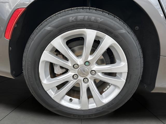 2015 Chrysler 200 Vehicle Photo in MANITOWOC, WI 54220-5838