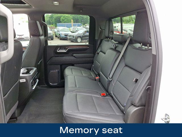 2024 GMC Sierra 3500 HD Vehicle Photo in DANBURY, CT 06810-5034