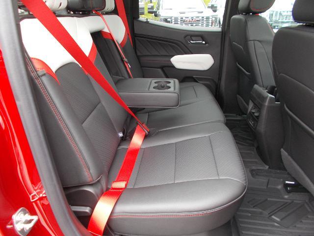 2025 GMC Canyon Vehicle Photo in LOWELL, MA 01852-4336