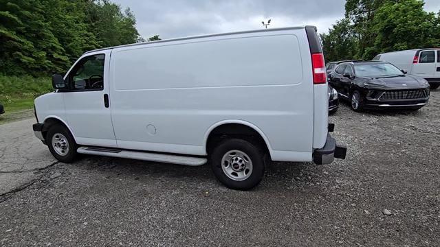 2023 GMC Savana Cargo Van Vehicle Photo in Pleasant Hills, PA 15236