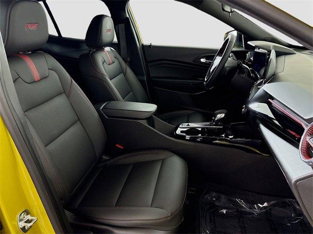 2024 Chevrolet Trax Vehicle Photo in PUYALLUP, WA 98371-4149