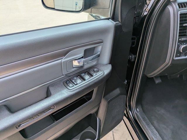 2023 Ram 1500 Classic Vehicle Photo in SELMA, TX 78154-1459