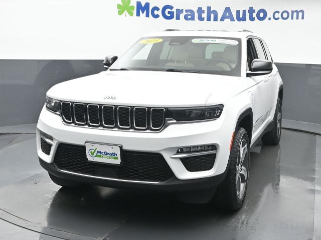 2023 Jeep Grand Cherokee 4xe Vehicle Photo in Cedar Rapids, IA 52402