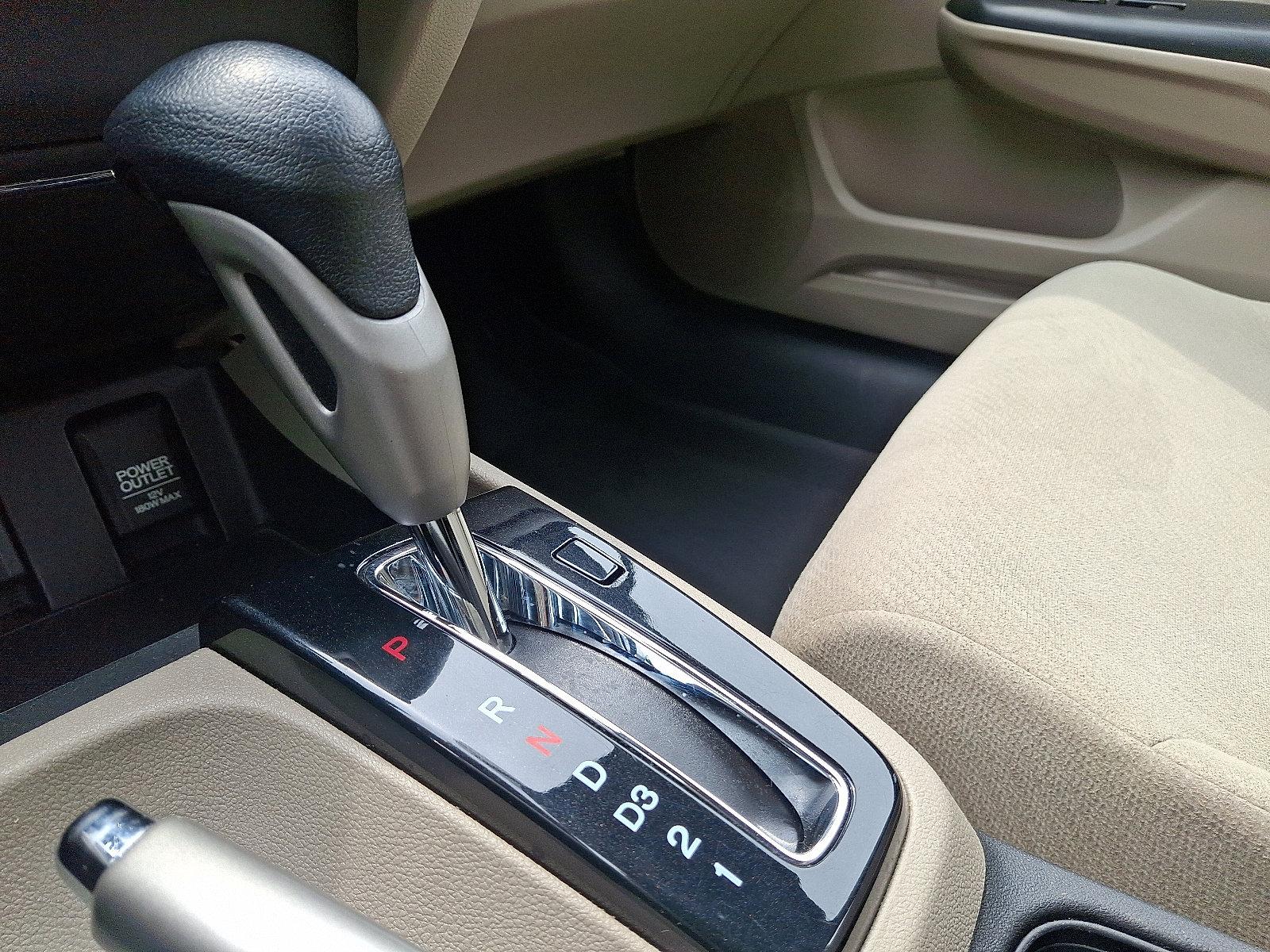 2013 Honda Civic Sedan Vehicle Photo in Harrisburg, PA 17111