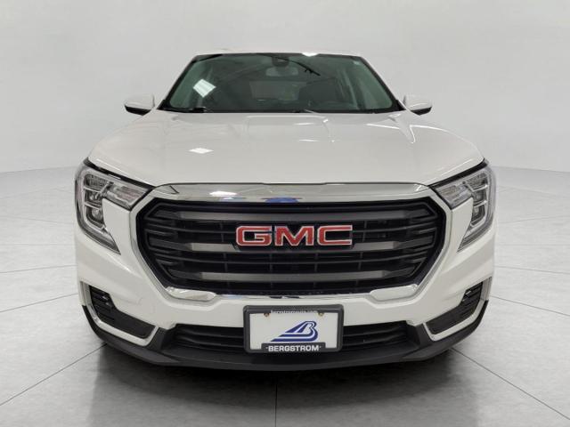 2024 GMC Terrain Vehicle Photo in GREEN BAY, WI 54303-3330