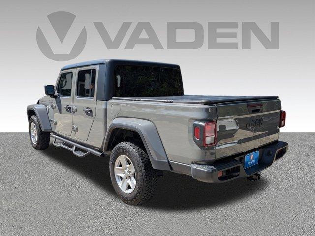2022 Jeep Gladiator Vehicle Photo in BRUNSWICK, GA 31525-1881