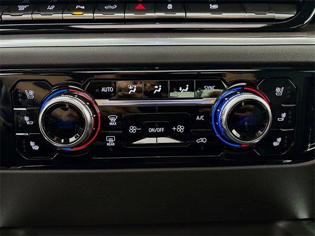 2025 GMC Sierra 3500 HD Vehicle Photo in PUYALLUP, WA 98371-4149