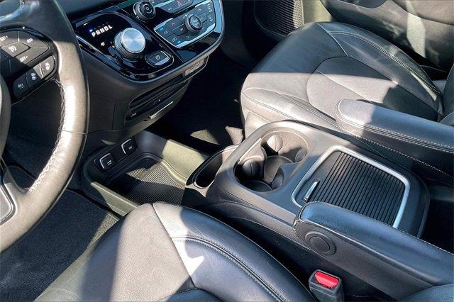 2020 Chrysler Pacifica Vehicle Photo in INDEPENDENCE, MO 64055-1314