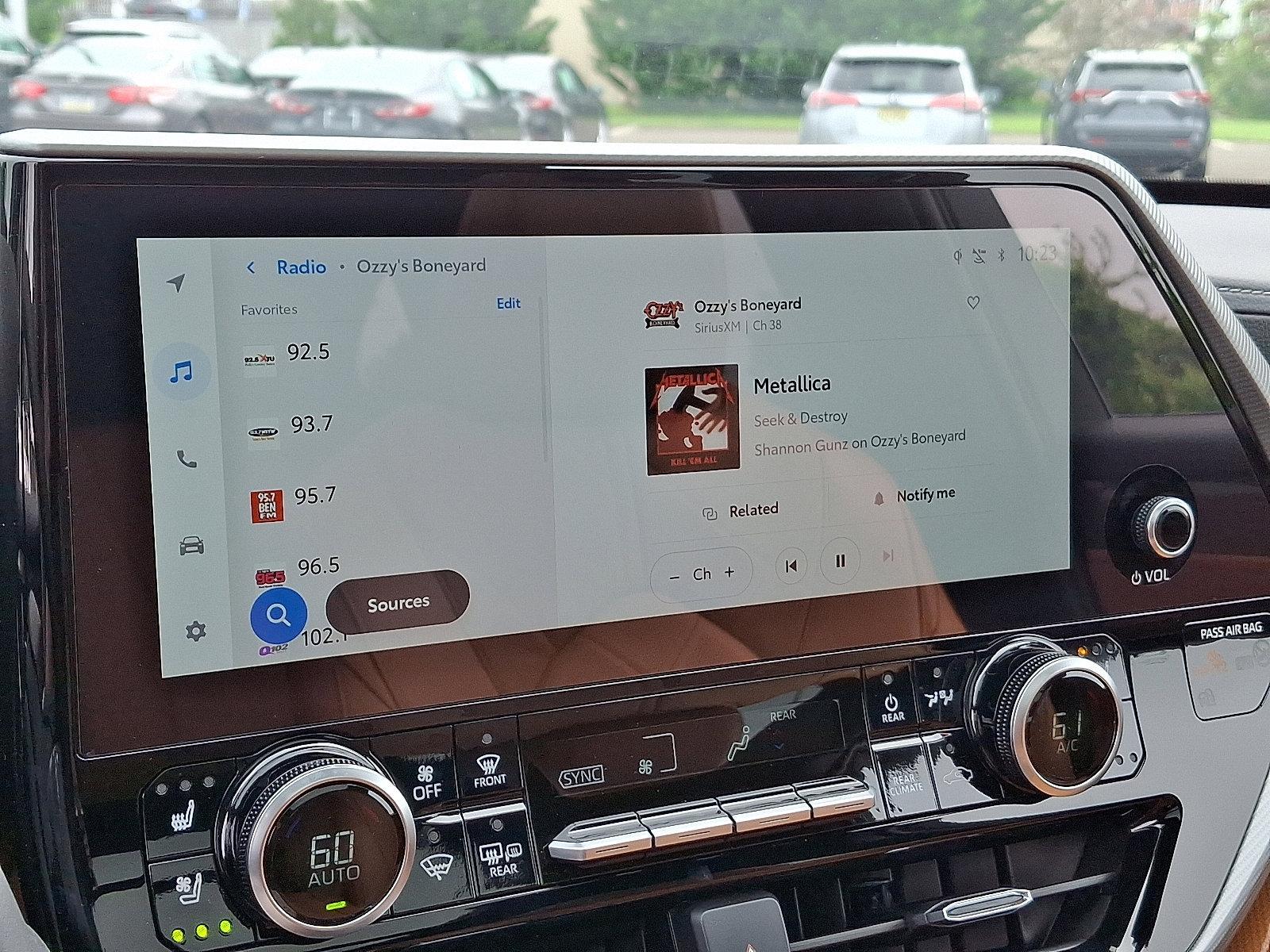 2025 Toyota Highlander Vehicle Photo in Trevose, PA 19053