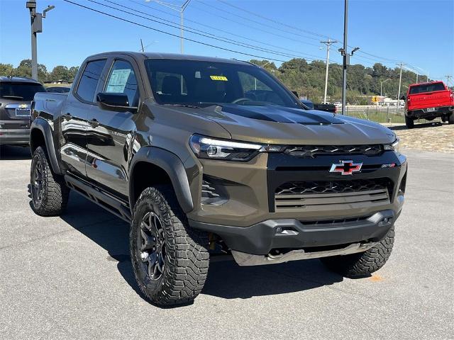 2024 Chevrolet Colorado Vehicle Photo in ALCOA, TN 37701-3235