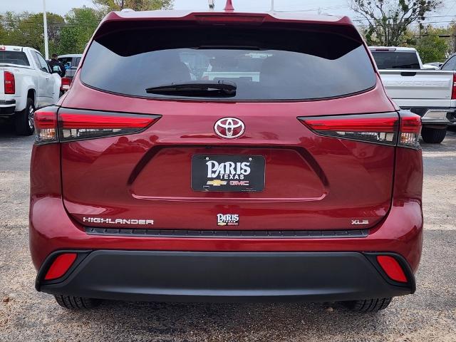 2022 Toyota Highlander Vehicle Photo in PARIS, TX 75460-2116