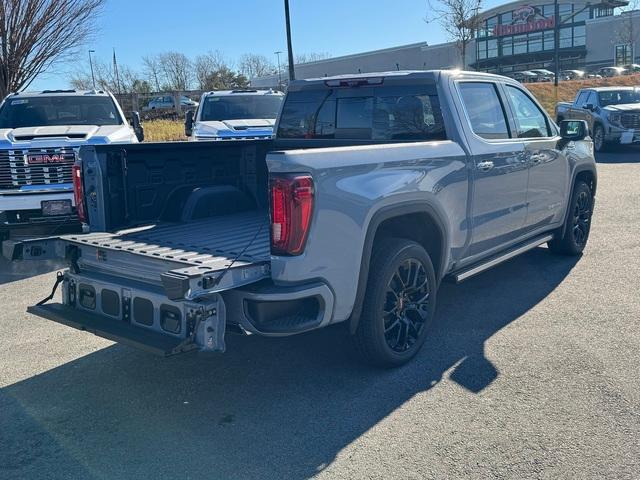 2025 GMC Sierra 1500 Vehicle Photo in LOWELL, MA 01852-4336