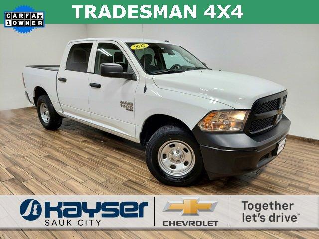 2022 Ram 1500 Classic Vehicle Photo in SAUK CITY, WI 53583-1301