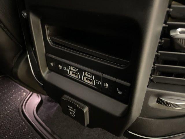 2025 Ram 1500 Vehicle Photo in PHOENIX, AZ 85014-3381