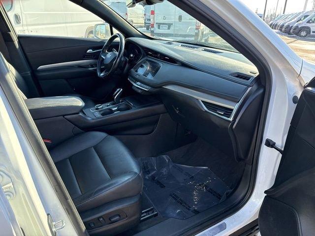 2021 Cadillac XT4 Vehicle Photo in MEDINA, OH 44256-9631