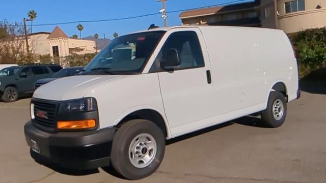 2025 GMC Savana Cargo 2500 Vehicle Photo in PASADENA, CA 91107-3803