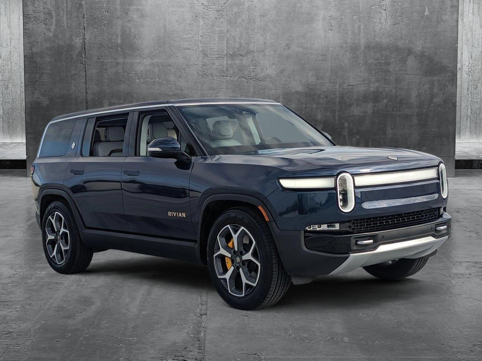 2023 Rivian R1S Vehicle Photo in WEST PALM BEACH, FL 33407-3296