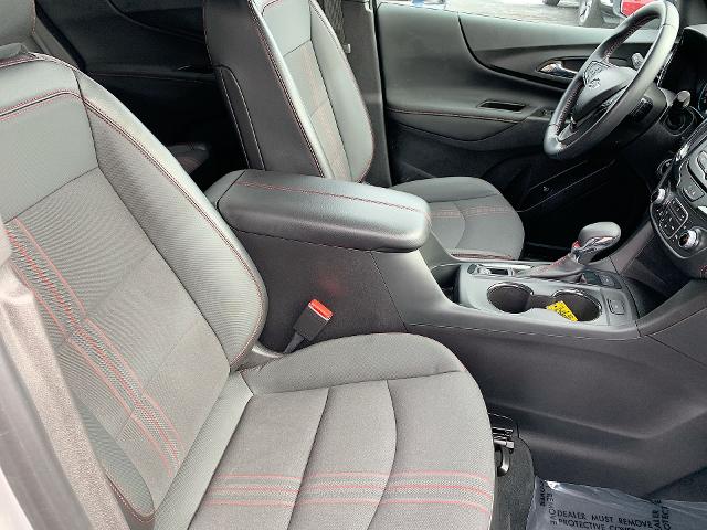 2022 Chevrolet Equinox Vehicle Photo in MOON TOWNSHIP, PA 15108-2571