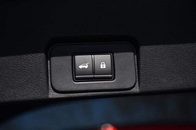 2025 Nissan Rogue Vehicle Photo in Ballwin, MO 63011