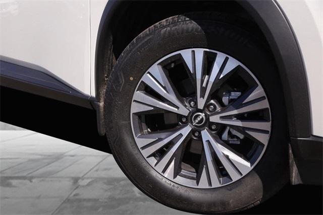 2023 Nissan Rogue Vehicle Photo in Hazelwood, MO 63042