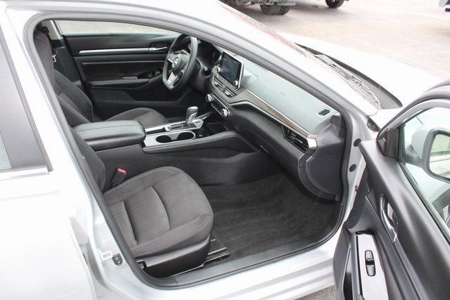 2023 Nissan Altima Vehicle Photo in SAINT CLAIRSVILLE, OH 43950-8512