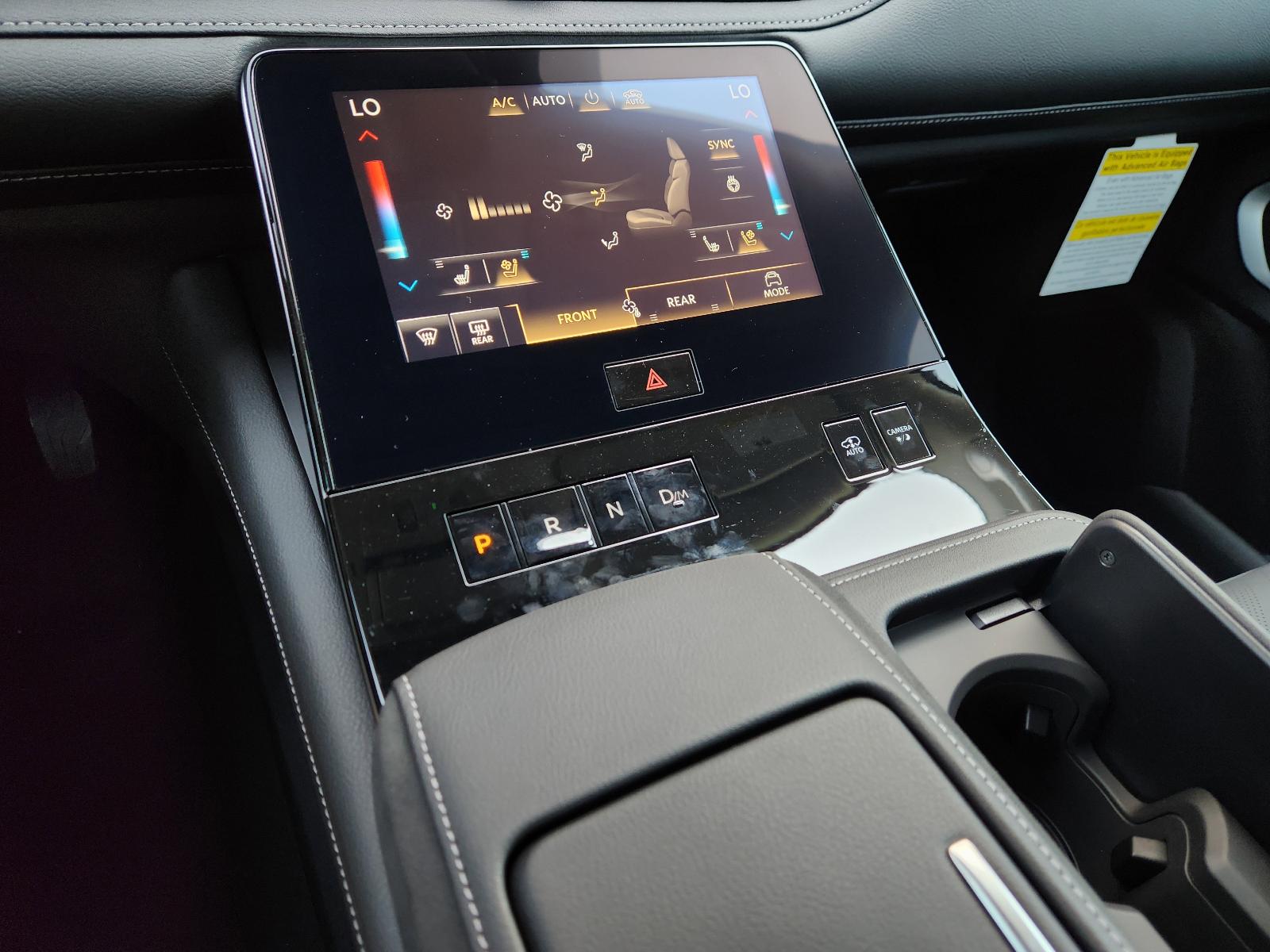 2025 INFINITI QX80 Vehicle Photo in Fort Worth, TX 76132