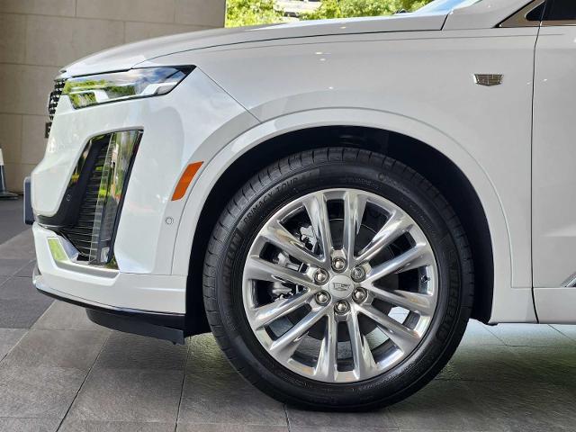 2025 Cadillac XT6 Vehicle Photo in HOUSTON, TX 77079