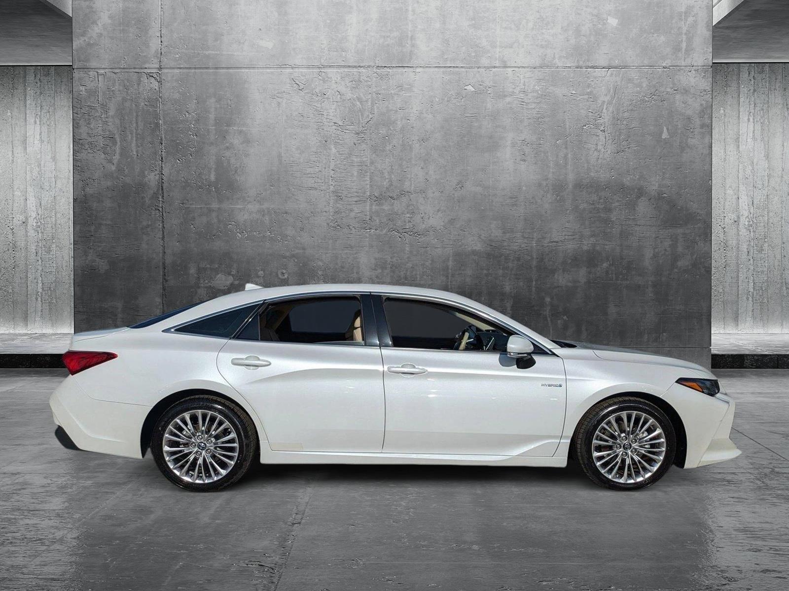 2019 Toyota Avalon Vehicle Photo in Tampa, FL 33614
