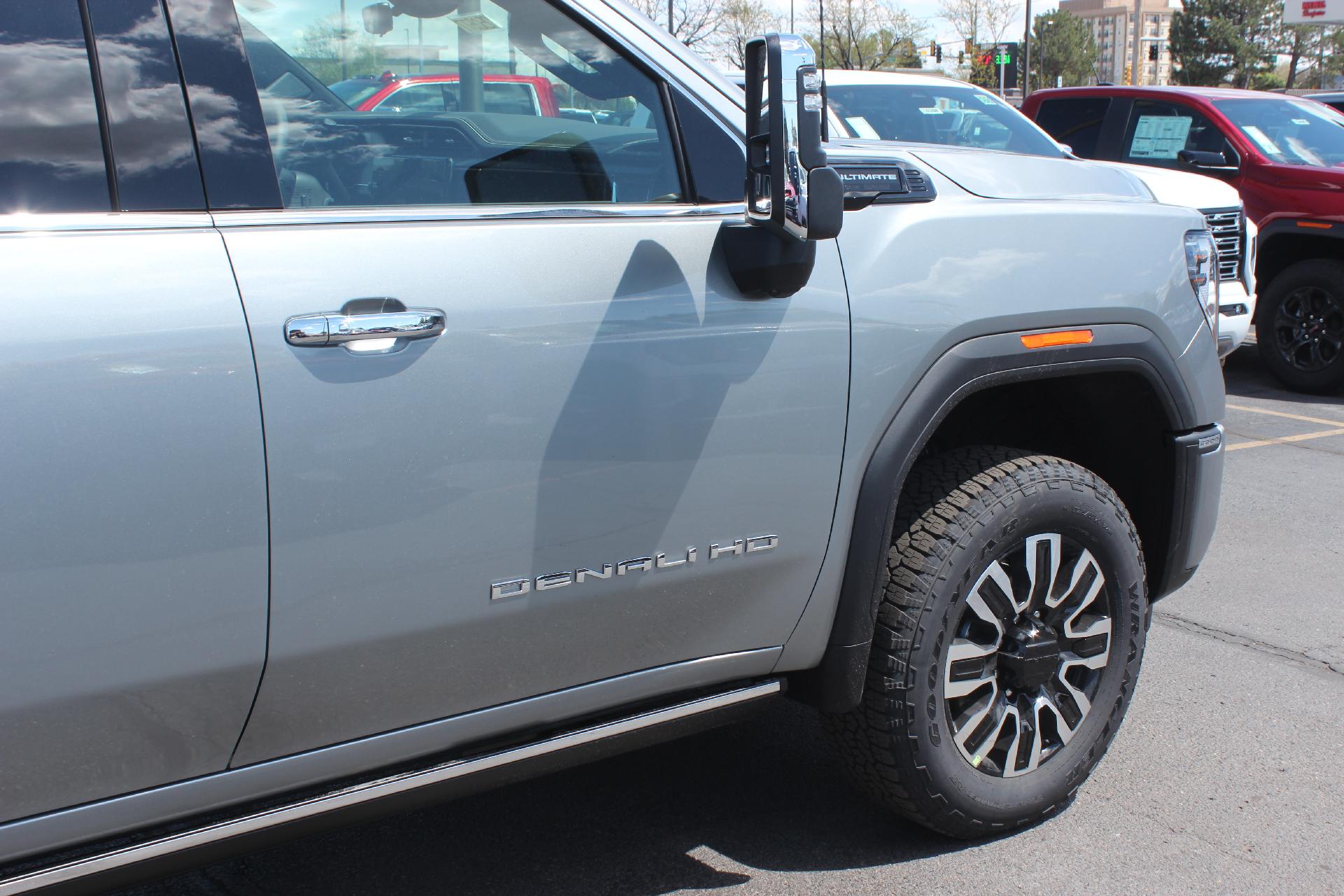 2025 GMC Sierra 3500 HD Vehicle Photo in AURORA, CO 80012-4011