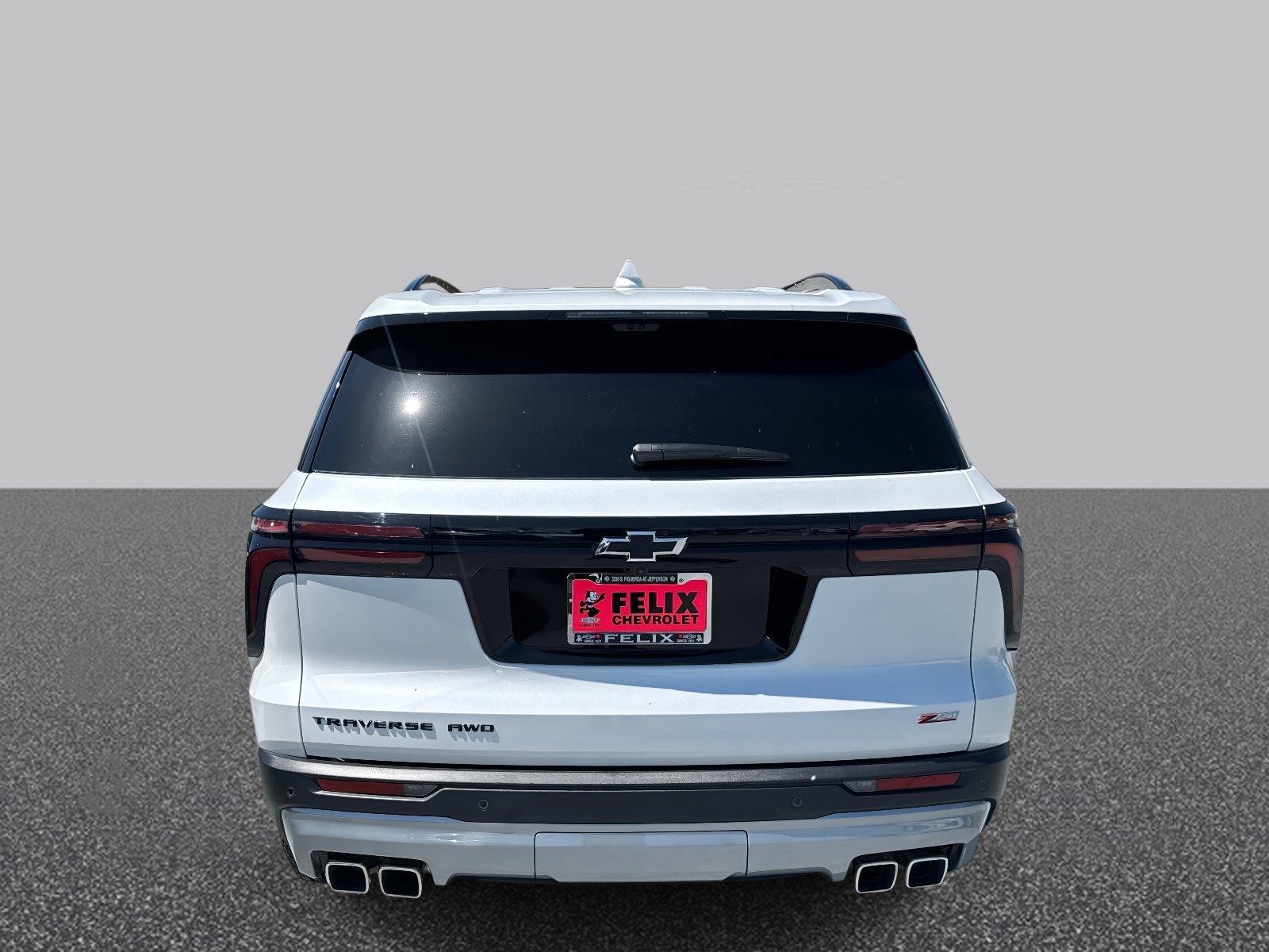 2024 Chevrolet Traverse Vehicle Photo in LOS ANGELES, CA 90007-3794