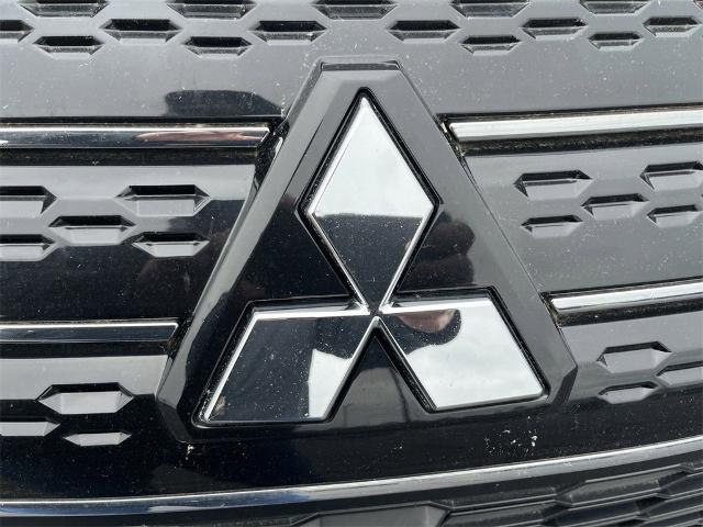 2022 Mitsubishi Outlander Vehicle Photo in TULLY, NY 13159-3159