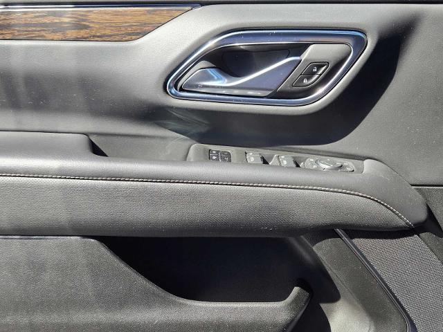 2022 Chevrolet Tahoe Vehicle Photo in DENTON, TX 76210-9321