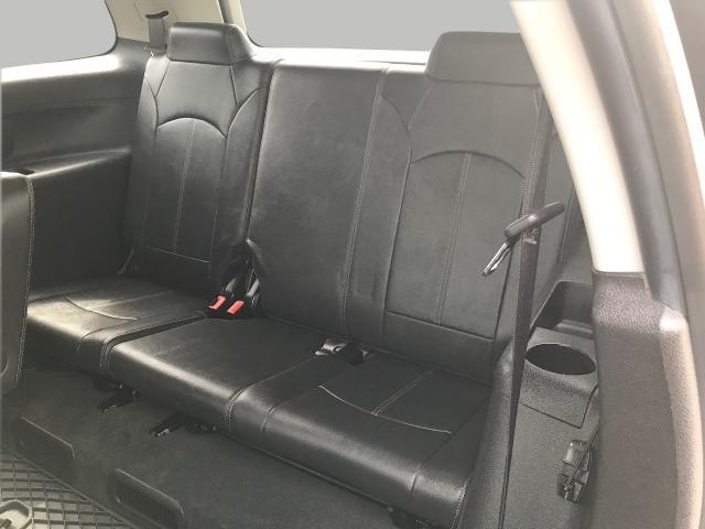 2017 GMC Acadia Limited Vehicle Photo in GREEN BAY, WI 54303-3330