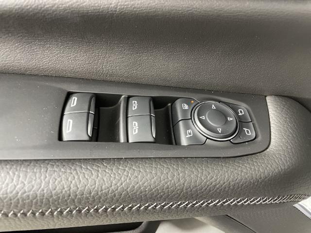 2025 GMC Yukon Vehicle Photo in GILBERT, AZ 85297-0402
