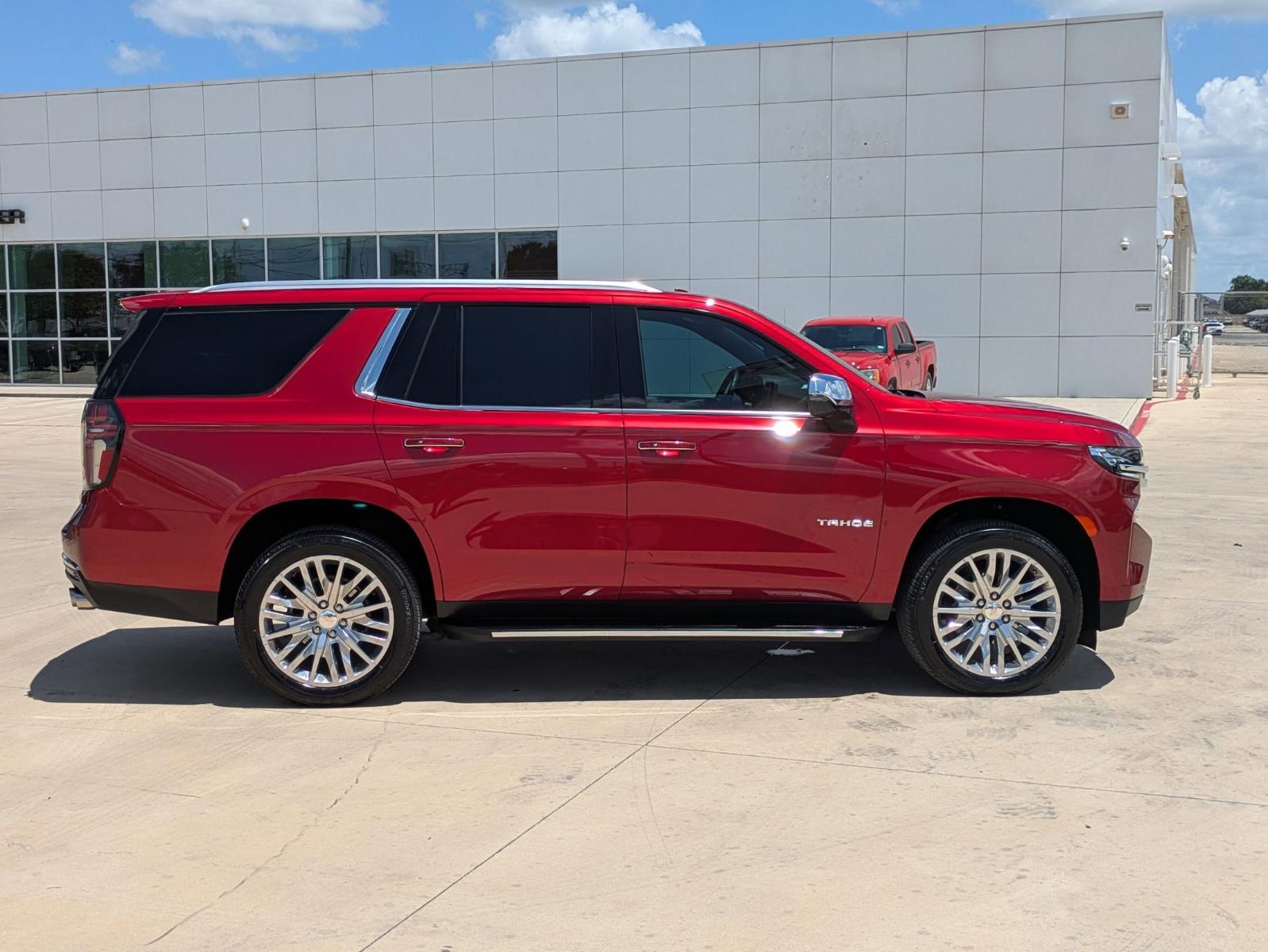 2024 Chevrolet Tahoe Vehicle Photo in SELMA, TX 78154-1460