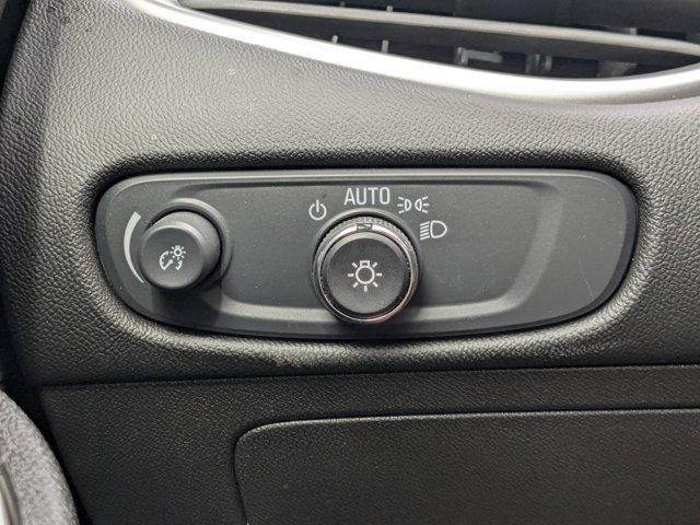 2025 Chevrolet Malibu Vehicle Photo in BRUNSWICK, GA 31525-1881