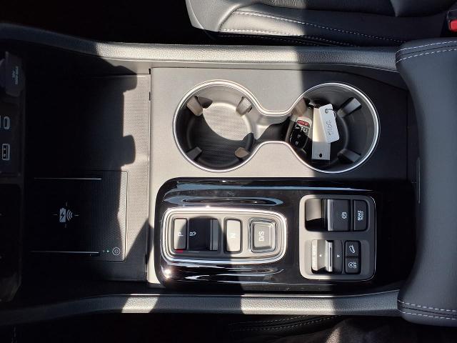 2025 Honda Pilot Vehicle Photo in Oshkosh, WI 54904