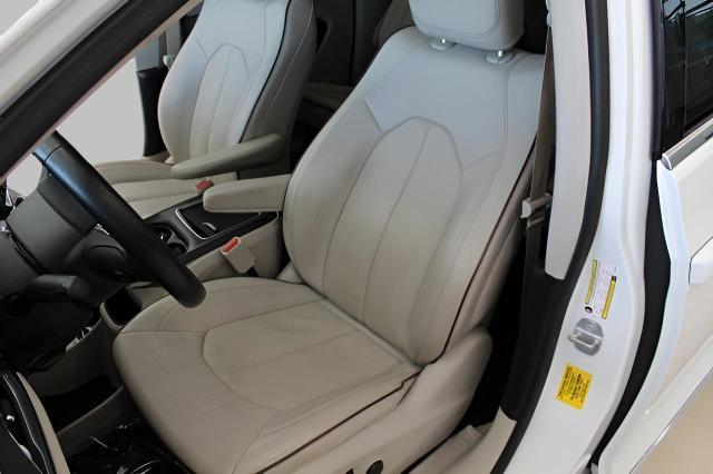 2018 Chrysler Pacifica Vehicle Photo in Green Bay, WI 54304