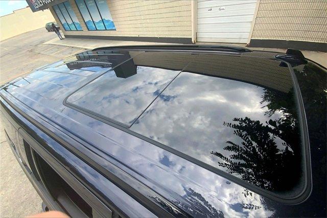 2023 Cadillac Escalade Vehicle Photo in KANSAS CITY, MO 64114-4545