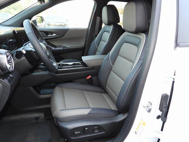 2025 Chevrolet Equinox Vehicle Photo in DALLAS, TX 75244-5909