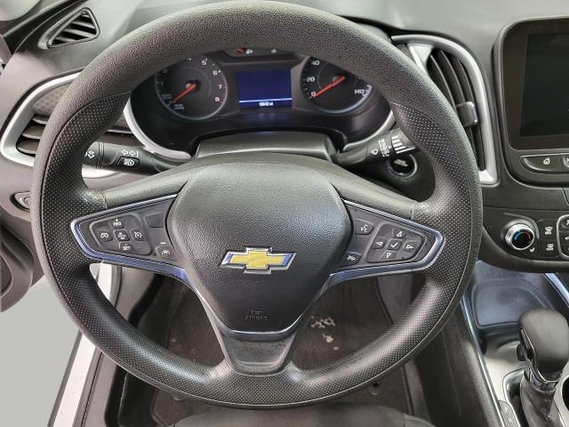 2024 Chevrolet Malibu Vehicle Photo in GREEN BAY, WI 54303-3330