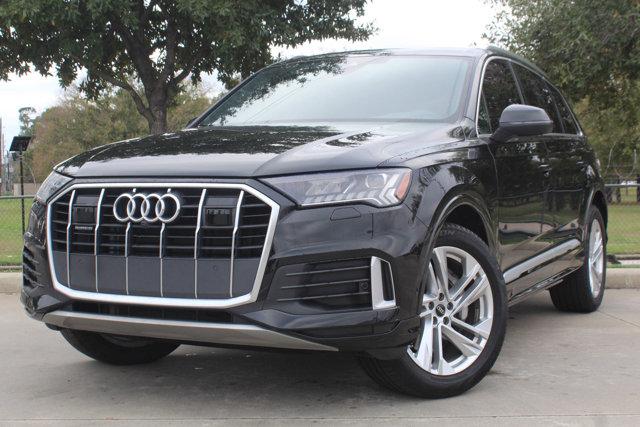 2023 Audi Q7 Vehicle Photo in HOUSTON, TX 77090