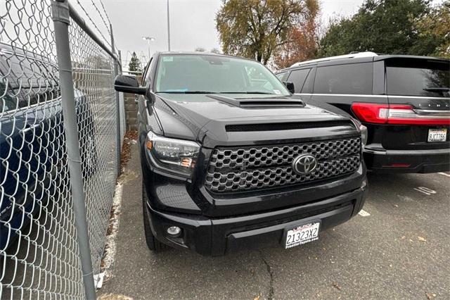 2020 Toyota Tundra 4WD Vehicle Photo in ELK GROVE, CA 95757-8703