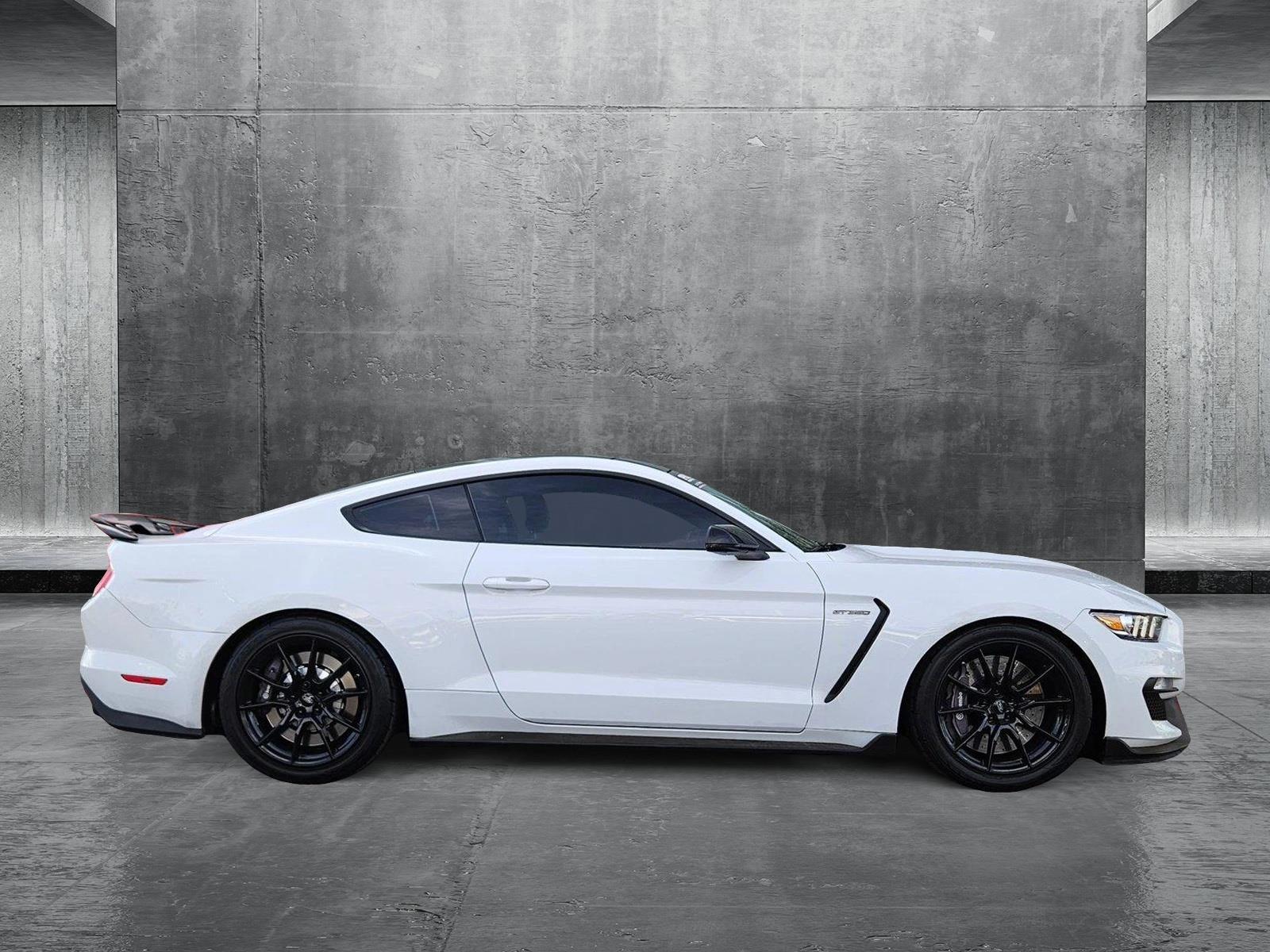 2019 Ford Mustang Vehicle Photo in Peoria, AZ 85382