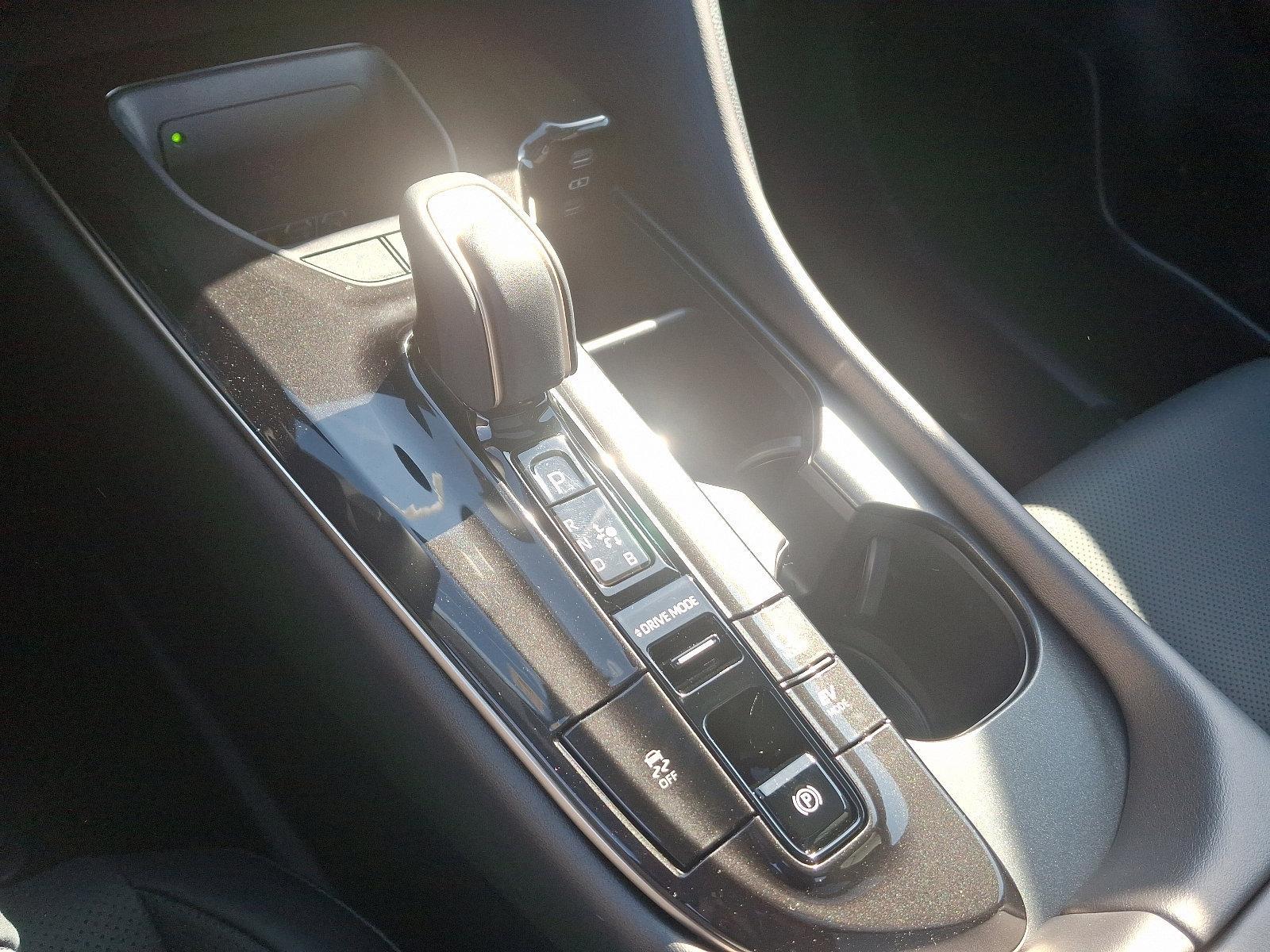 2025 Toyota Crown Vehicle Photo in Trevose, PA 19053