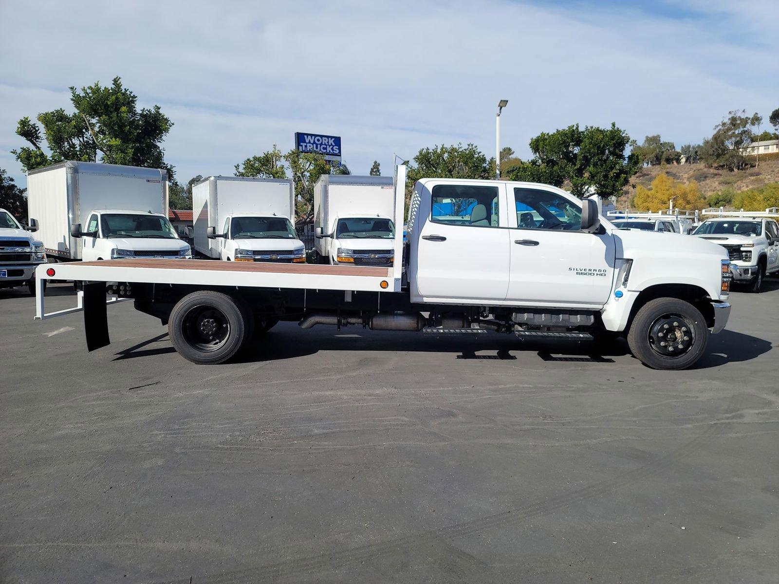 2024 Chevrolet Silverado Chassis Cab Vehicle Photo in LA MESA, CA 91942-8211