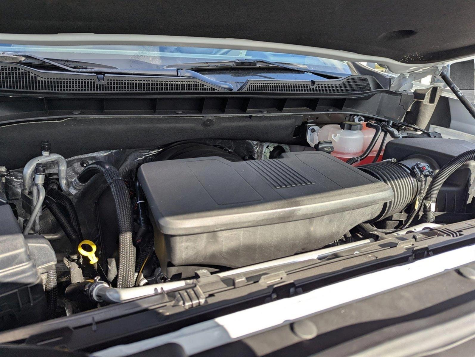 2025 Chevrolet Silverado 1500 Vehicle Photo in PEMBROKE PINES, FL 33024-6534